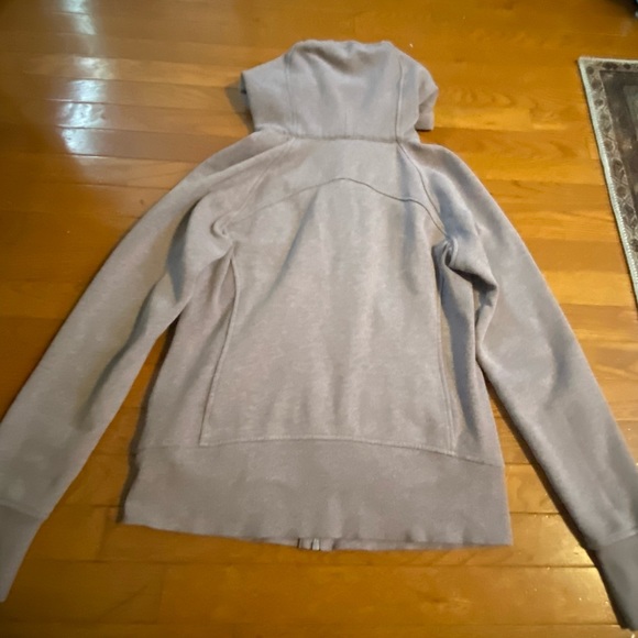 Lululemon scuba full-zip hoodie - Picture 8 of 8